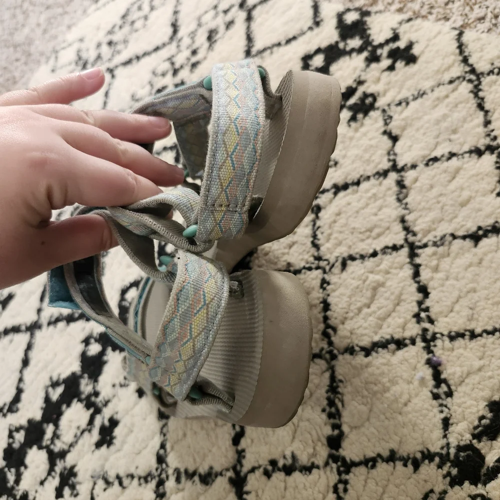 Teva Stylish Gray Blue Sandals 10